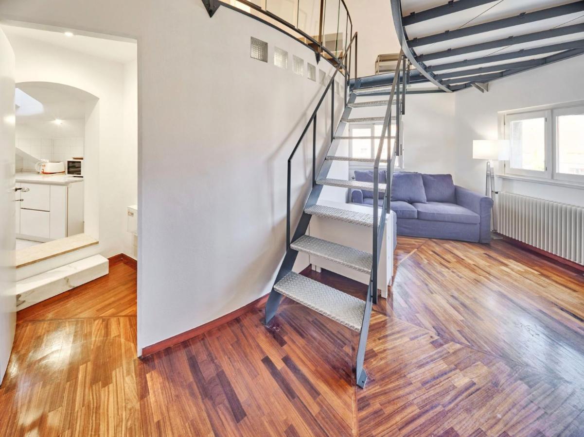 Splendid Apartment In The Historic Center Milan Exterior photo